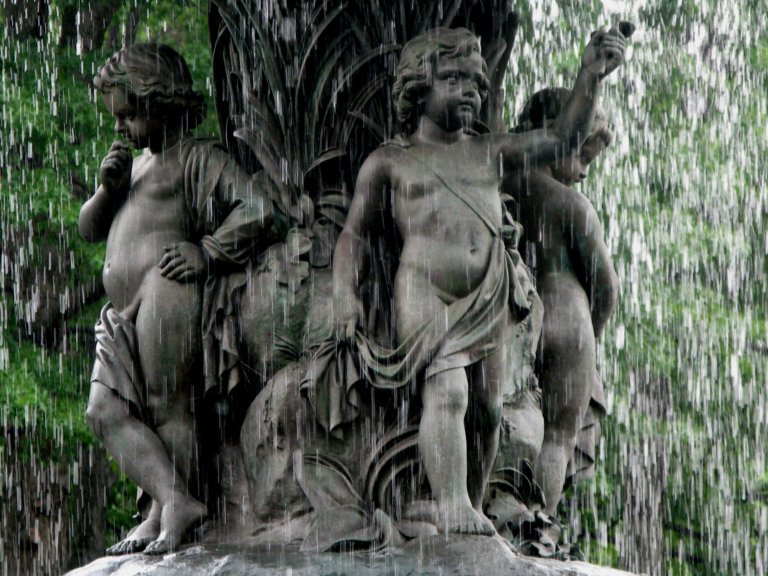 FOUNTAIN ANGELS