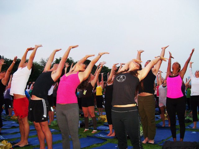Reach for the Sky - Yoga on the Great Lawn