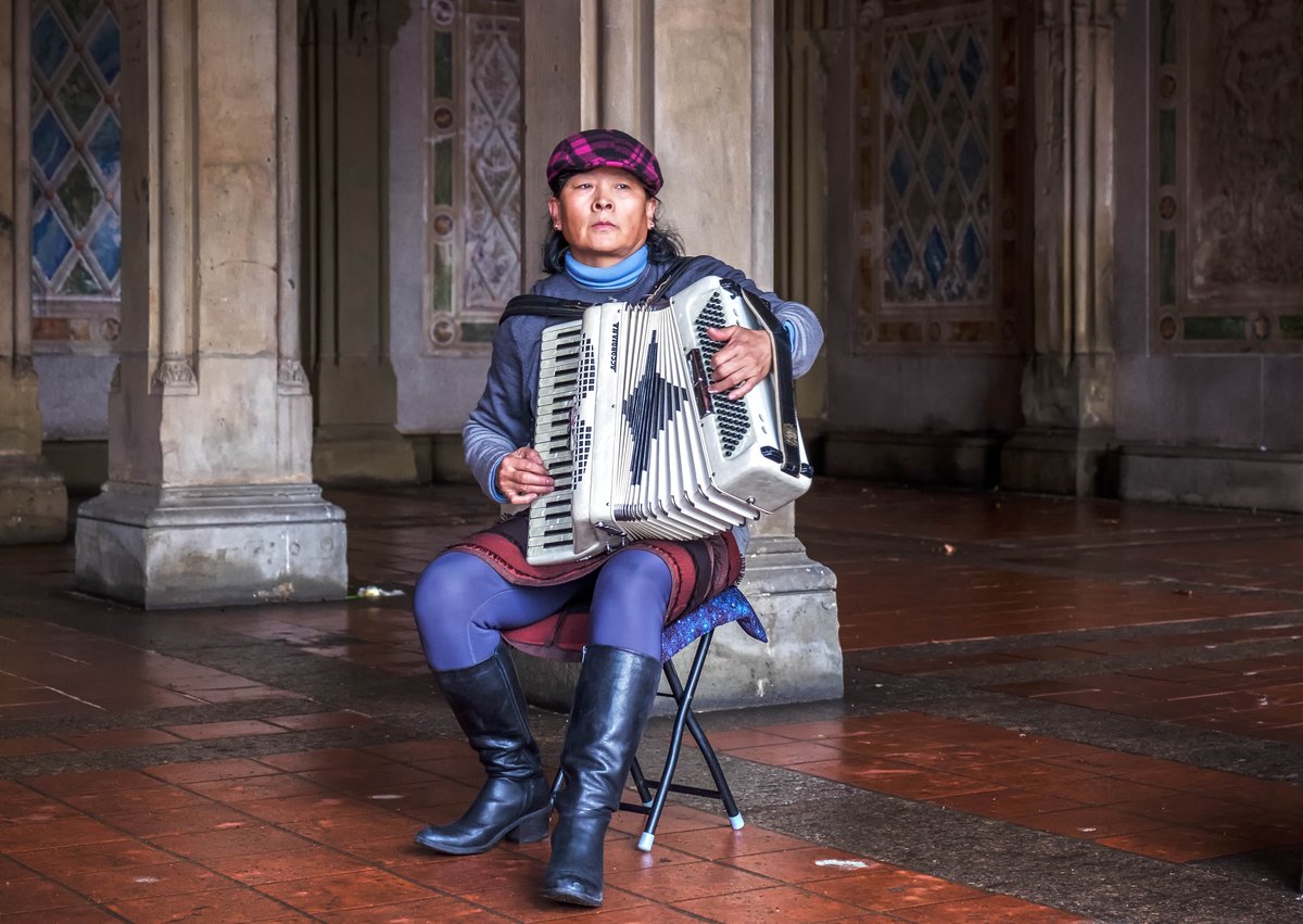 Photo entry: Street Performer
