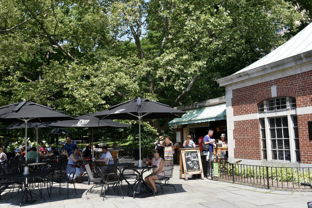 Restaurants, Concession Stands and Dining Options in Central Park