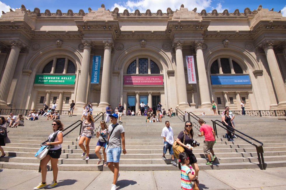 Exterior of the Metropolitan Museum of Art on Fifth Avenue in New York City